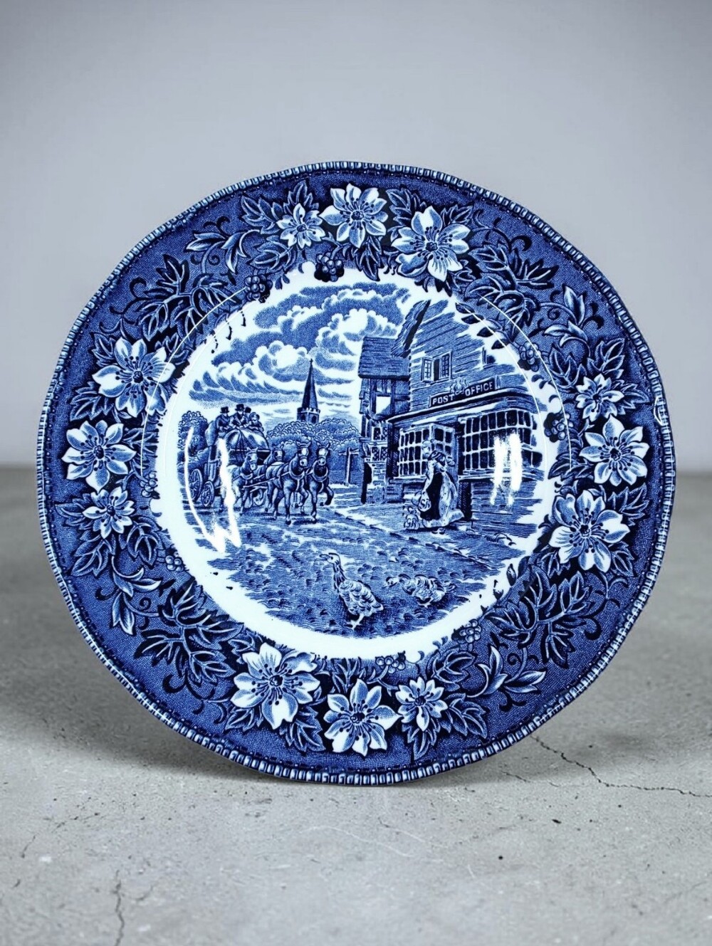 Royal Tudor Ware Coaching Taverns Blue Plate Staffordshire England